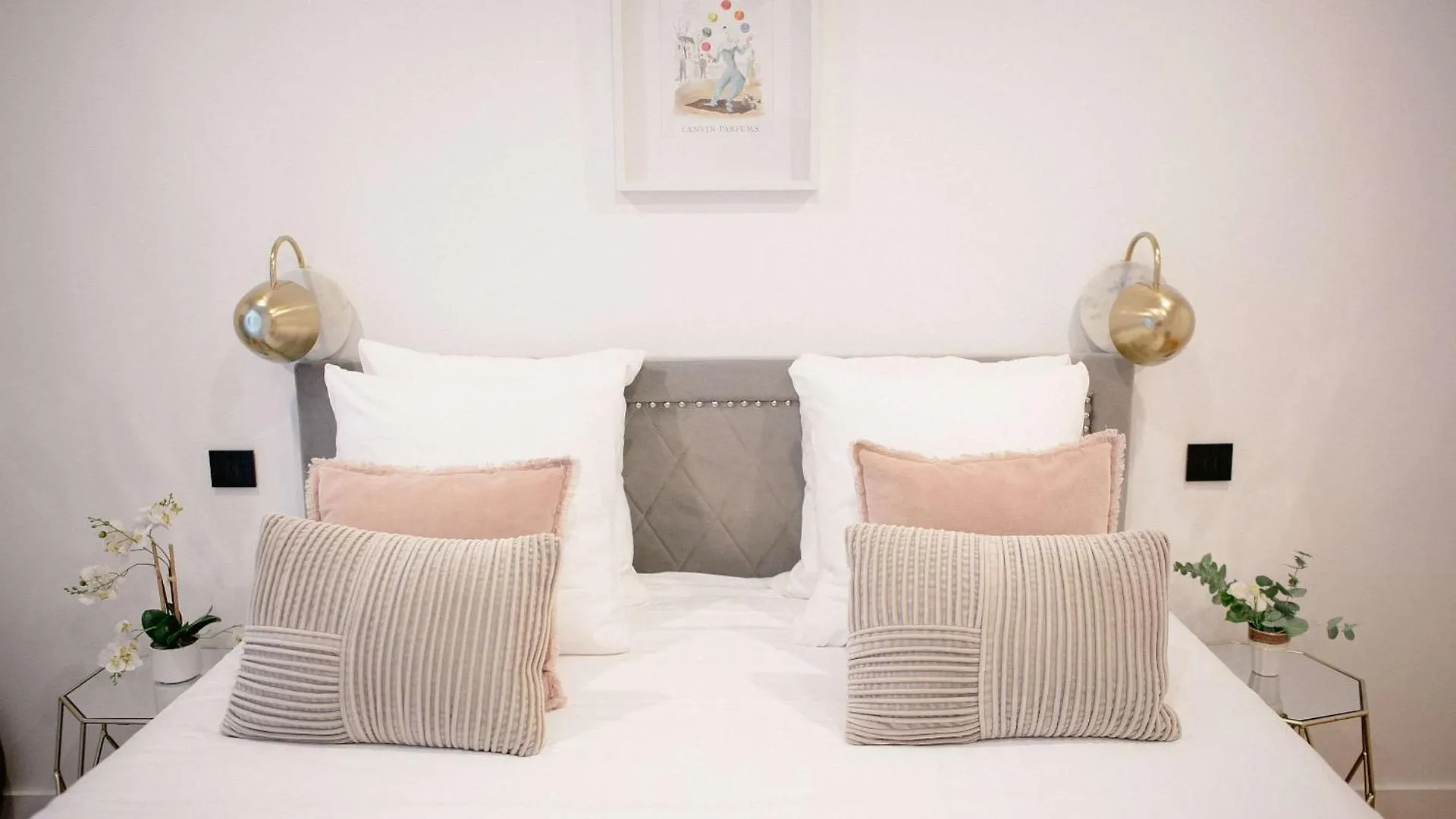 Marais - My Showroom *