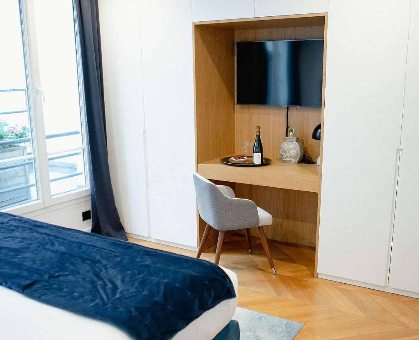 Marais - My Showroom Apartment Paris